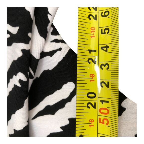 Evo Vorro Shift Tunic Dress Abstract Print Artsy Cold Shoulder Long Sleeve Top M - Picture 6 of 7